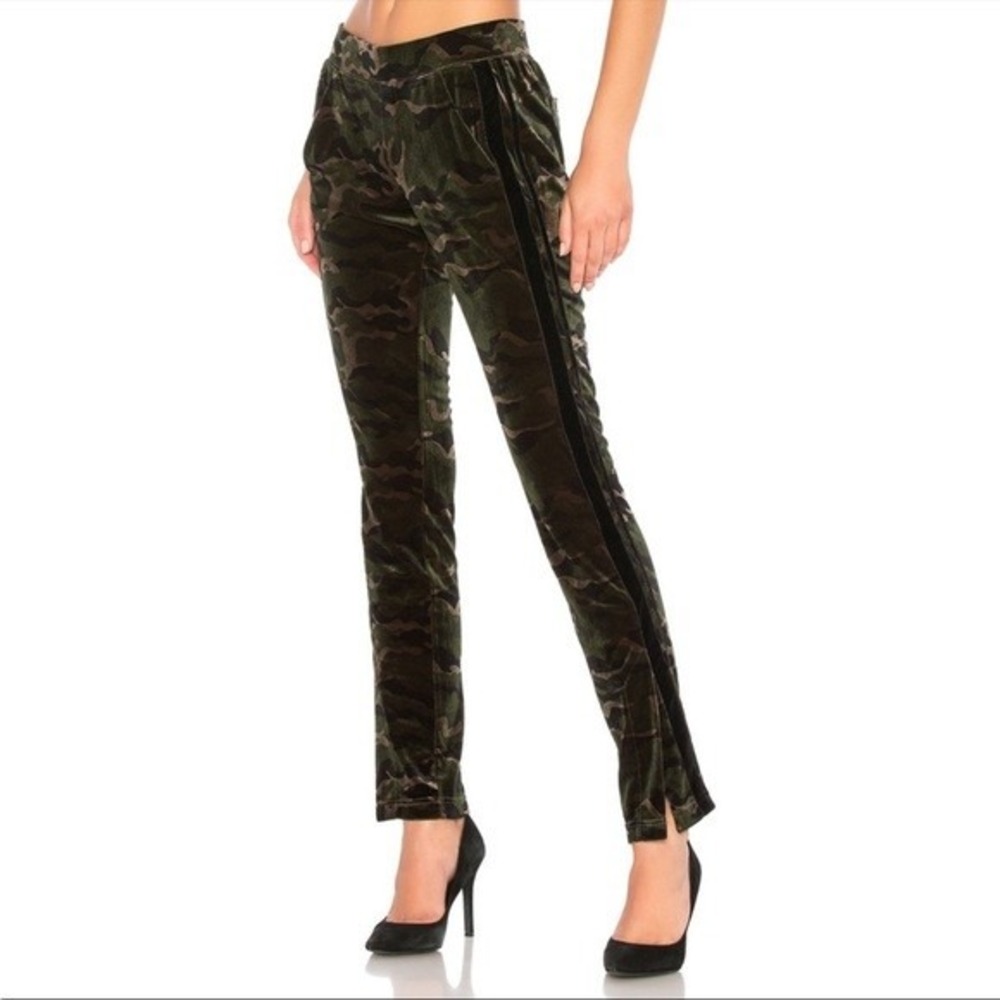 Pam & Gela Green Camo Velvet Track Pants Split Hem Side Stripe Size P